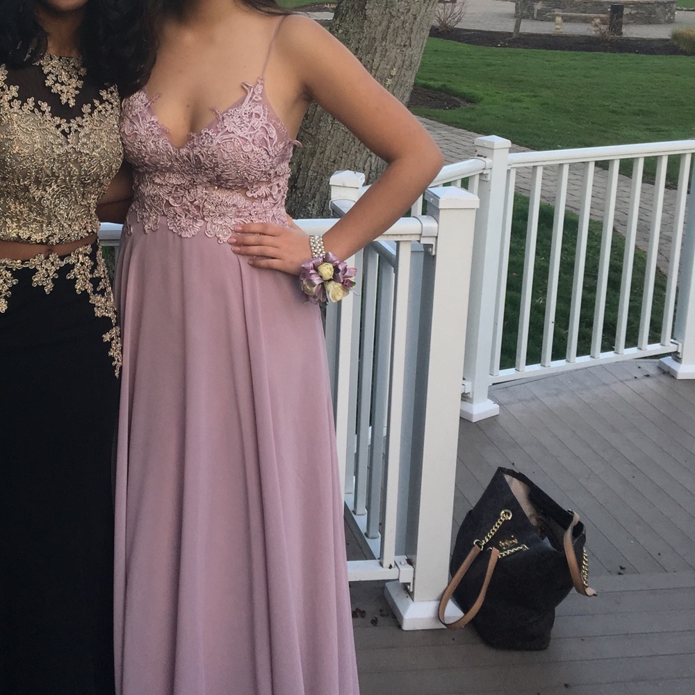 Prom girl mauve chiffon prom dress